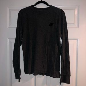 NIKE Grey Crewneck Long Sleeve Shirt